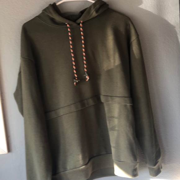Large olive Wild Fable hoodie